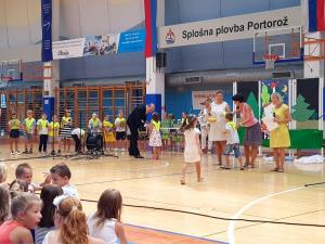 V piranski občini je 155 otrok prvič sedlo v šolske klopi 1